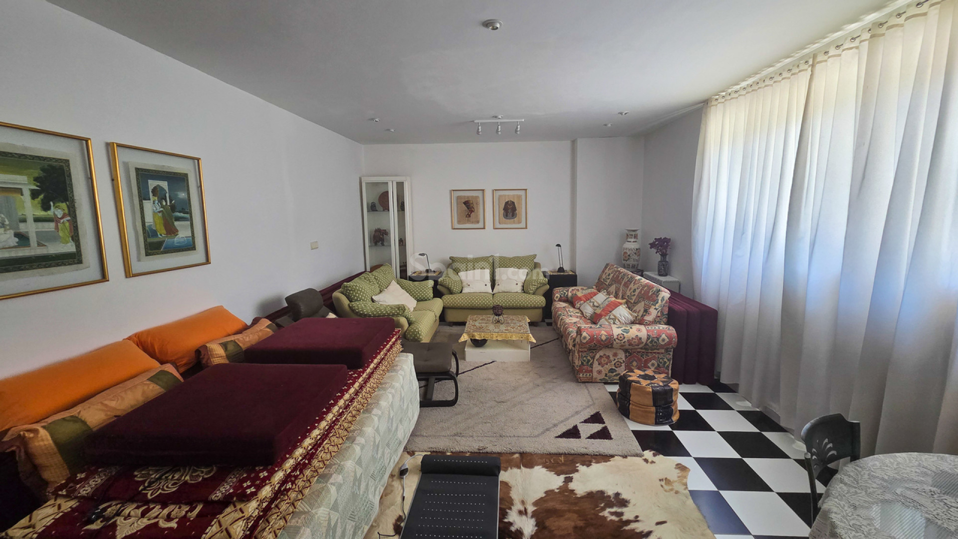 Resale - Villa -
Elche