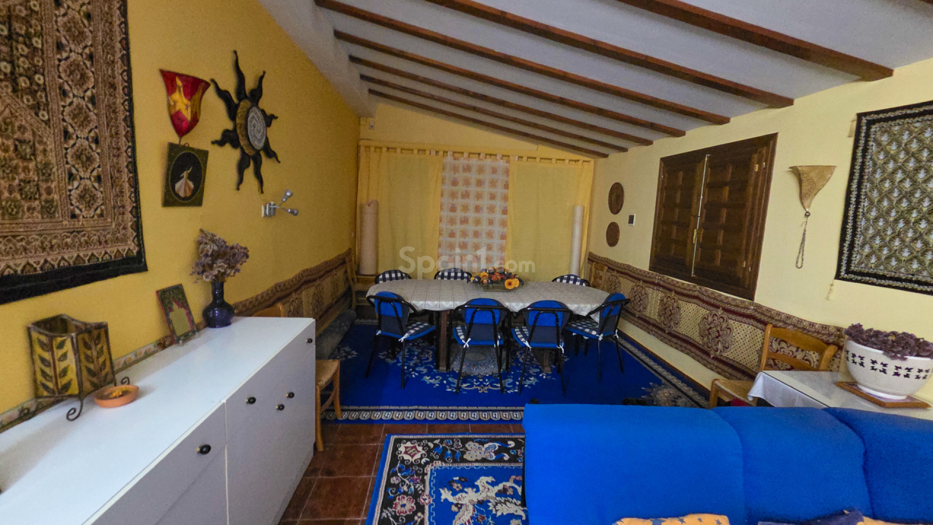 Resale - Villa -
Elche