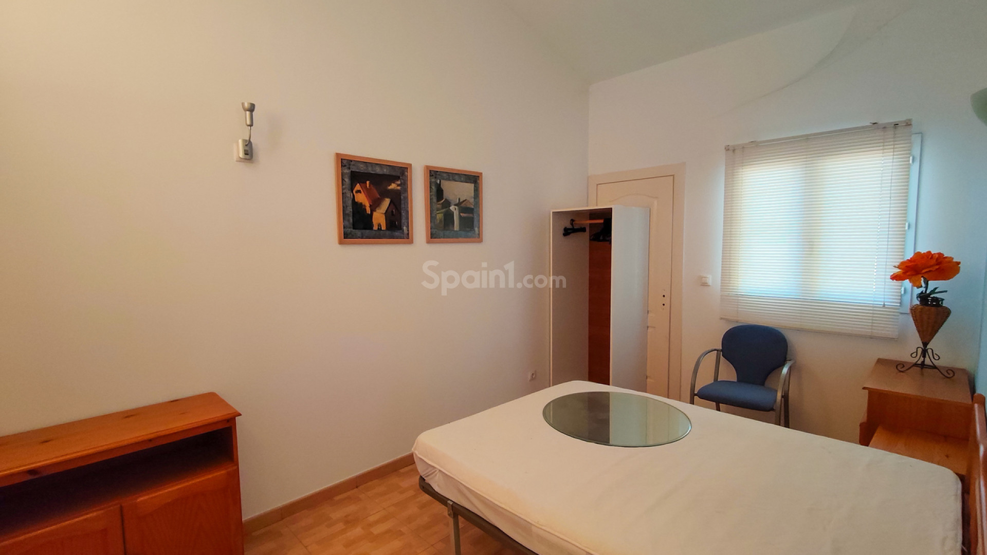 Resale - Villa -
Elche