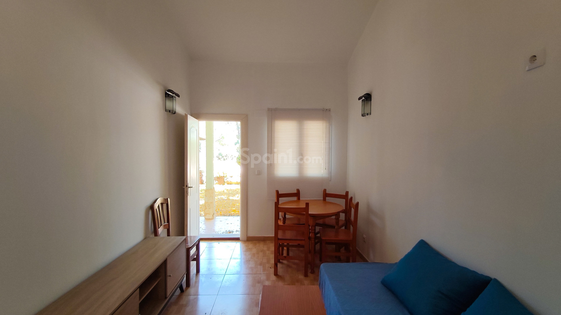 Resale - Villa -
Elche