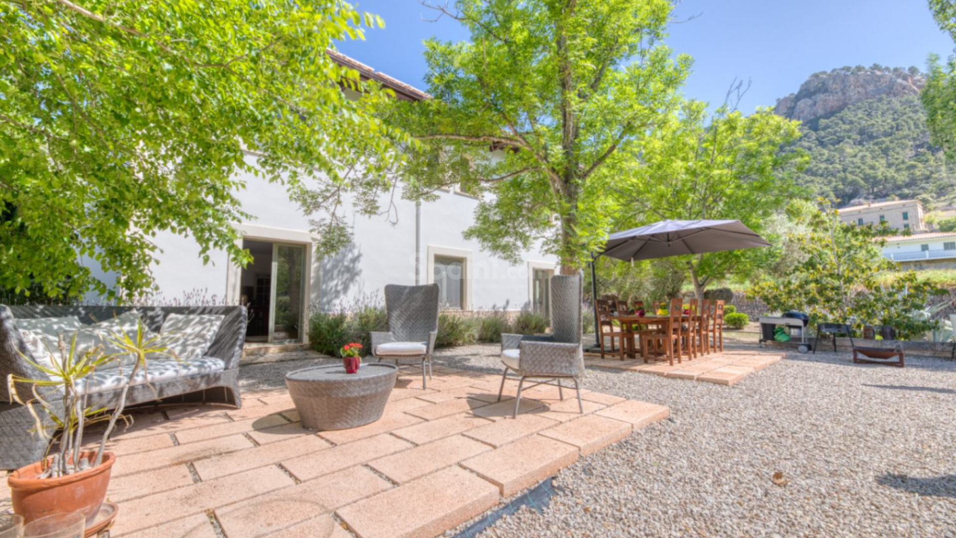 Resale - Villa -
Esporlas - Mallorca