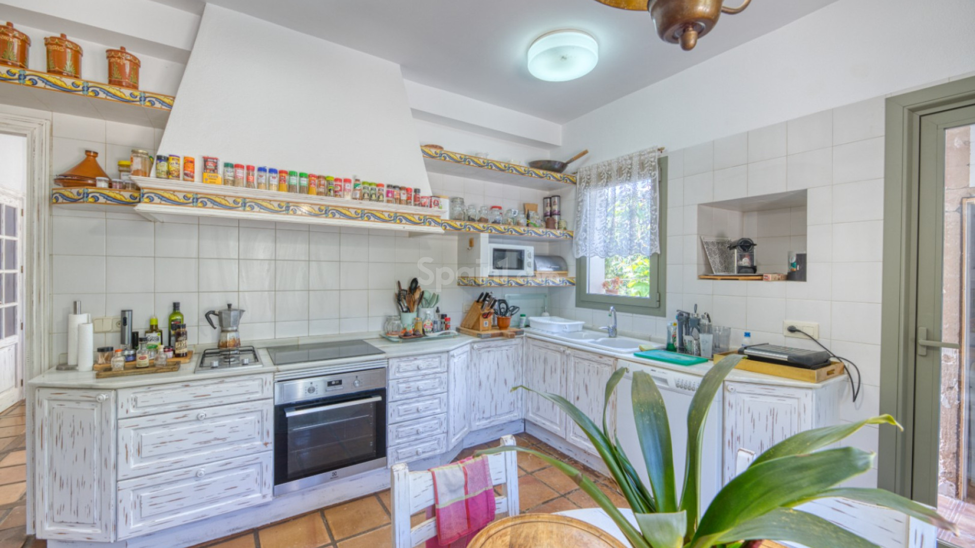 Resale - Villa -
Esporlas - Mallorca