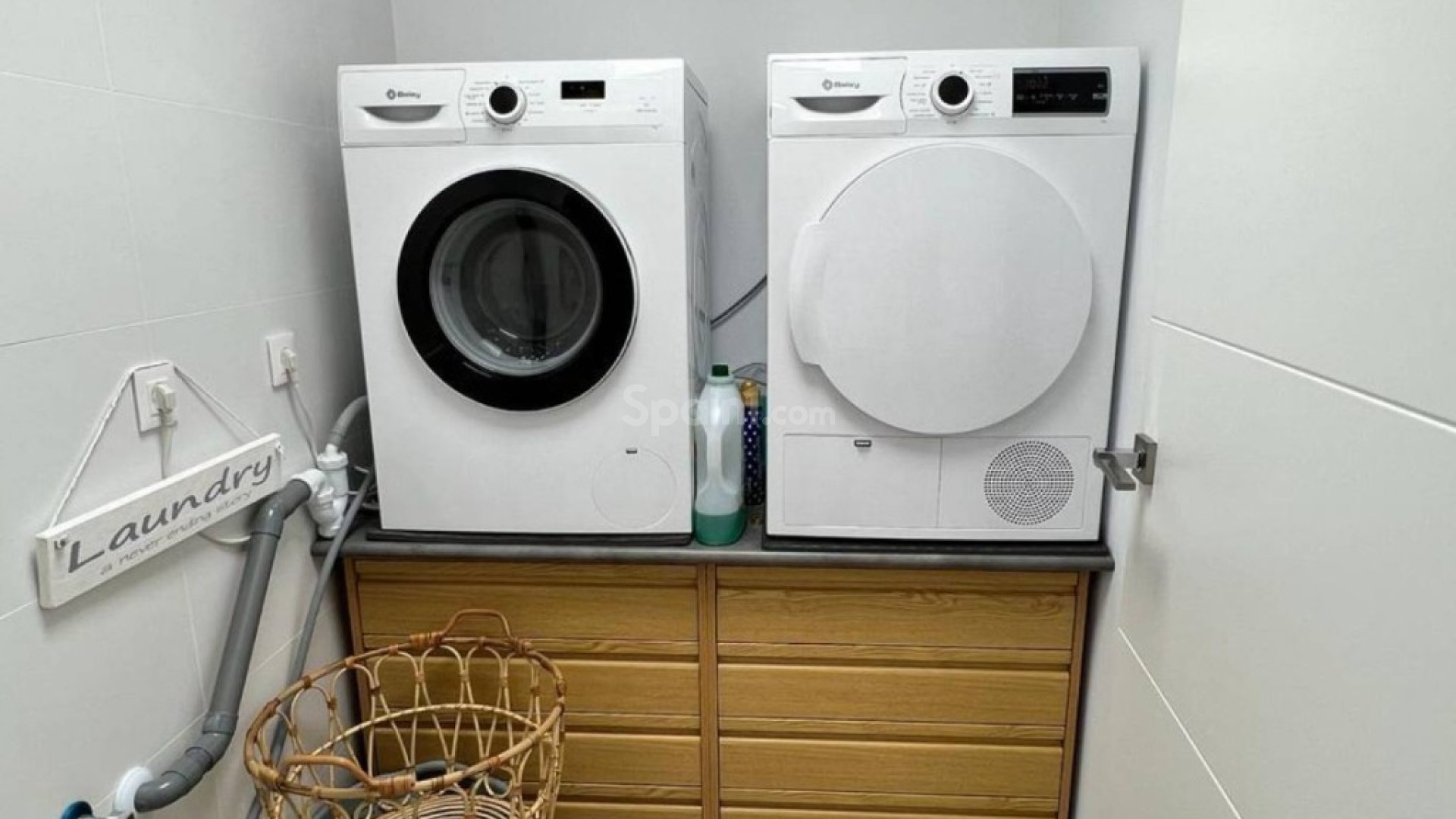 Resale - Villa -
Finestrat