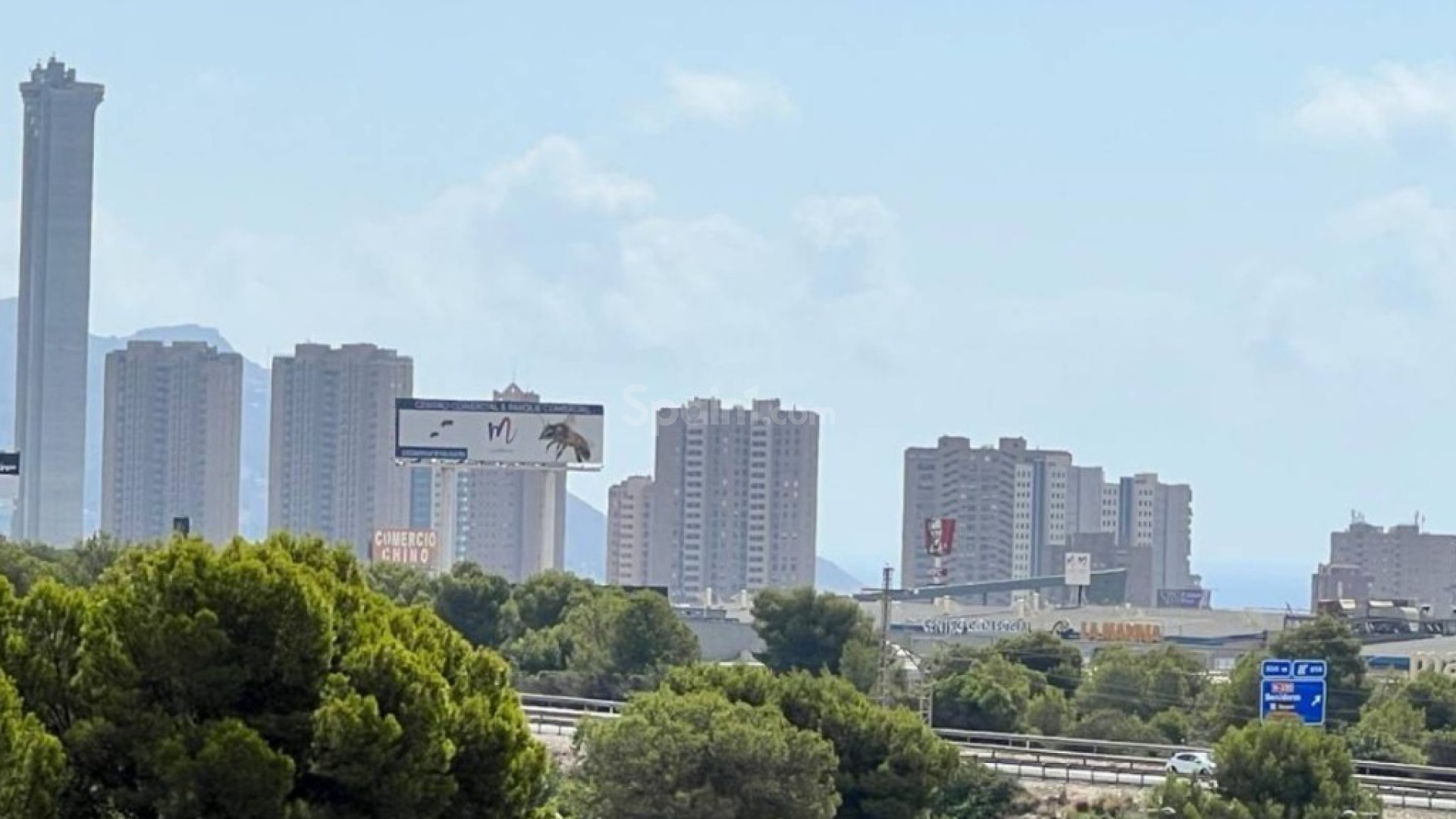 Resale - Villa -
Finestrat