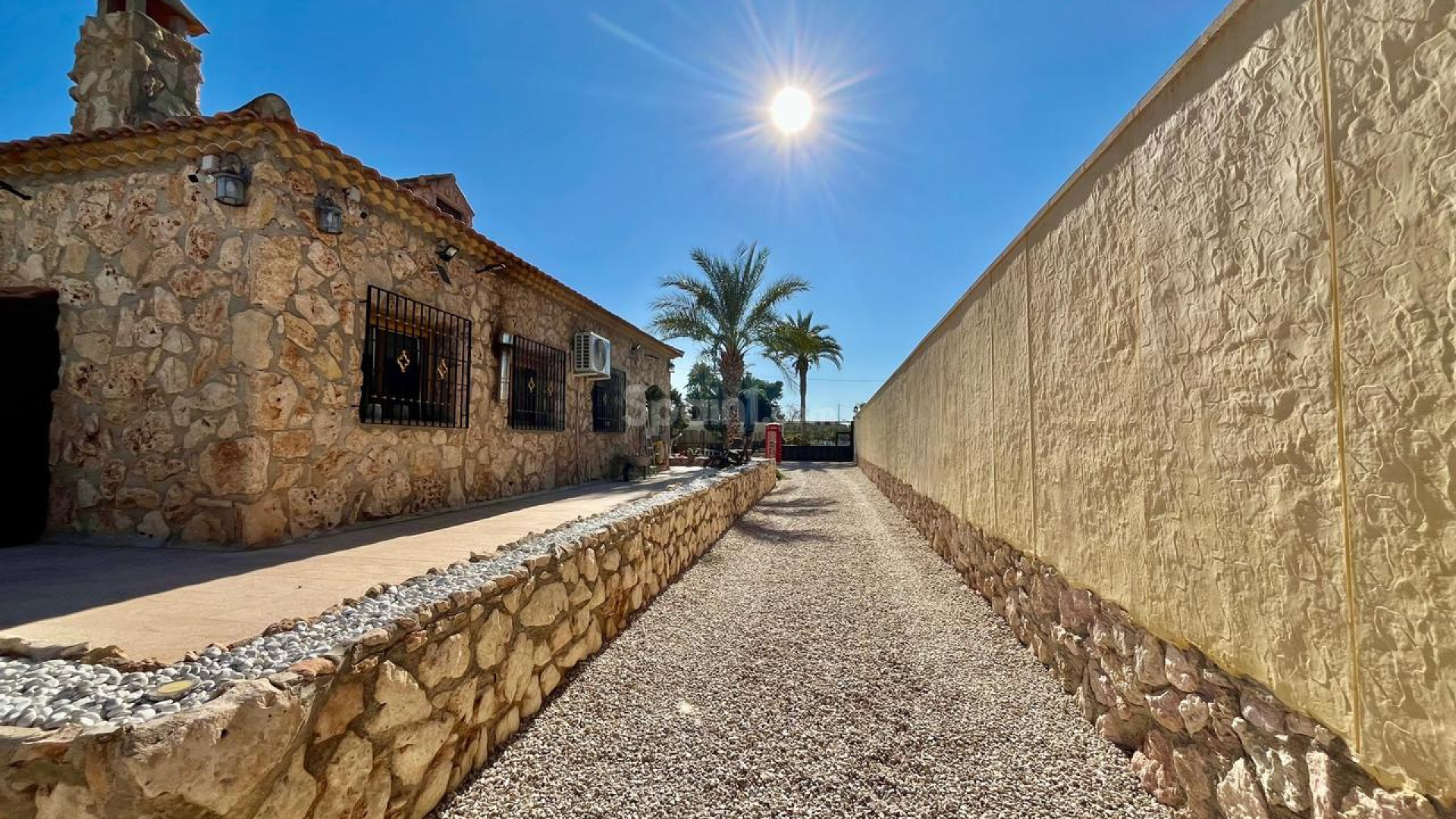 Resale - Villa -
Fortuna