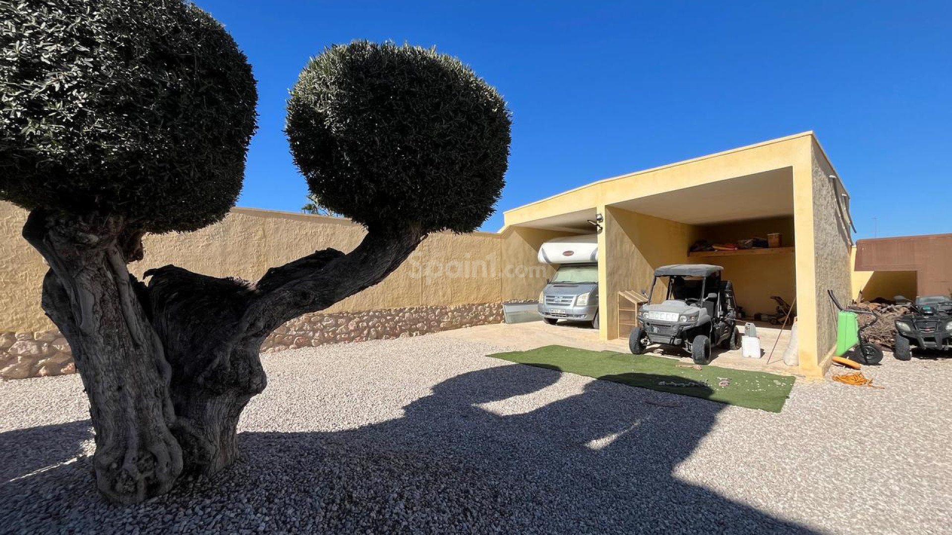 Resale - Villa -
Fortuna