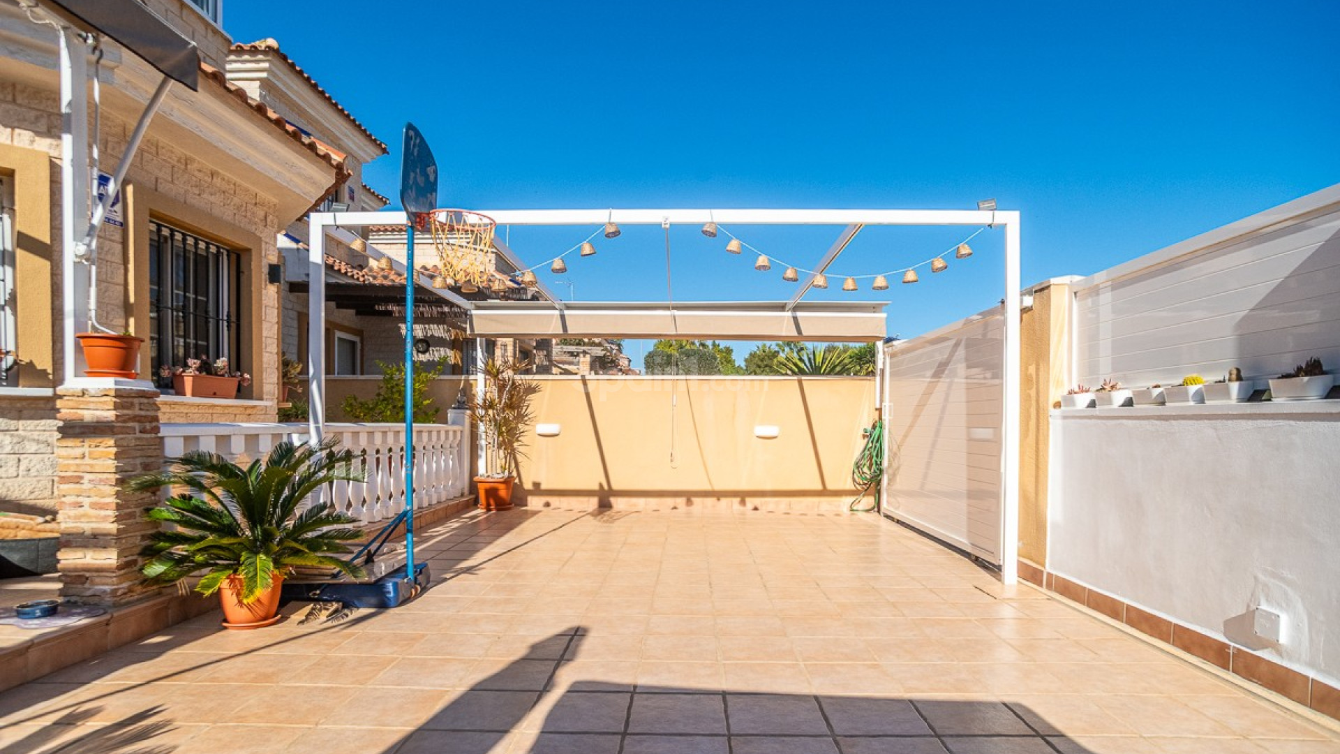 Resale - Villa -
GUARDAMAR DEL SEGURA - EL RASO