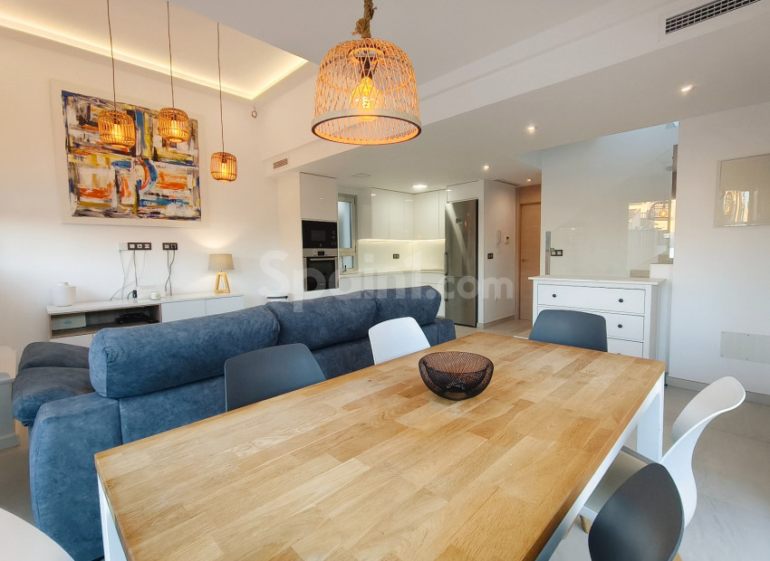 Resale - Villa -
Guardamar del Segura - El Raso