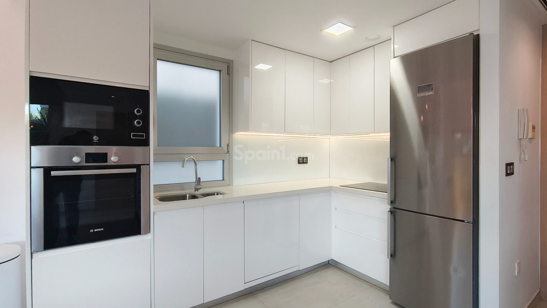 Resale - Villa -
Guardamar del Segura - El Raso