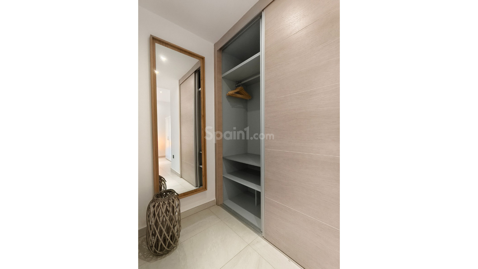 Resale - Villa -
Guardamar del Segura - El Raso