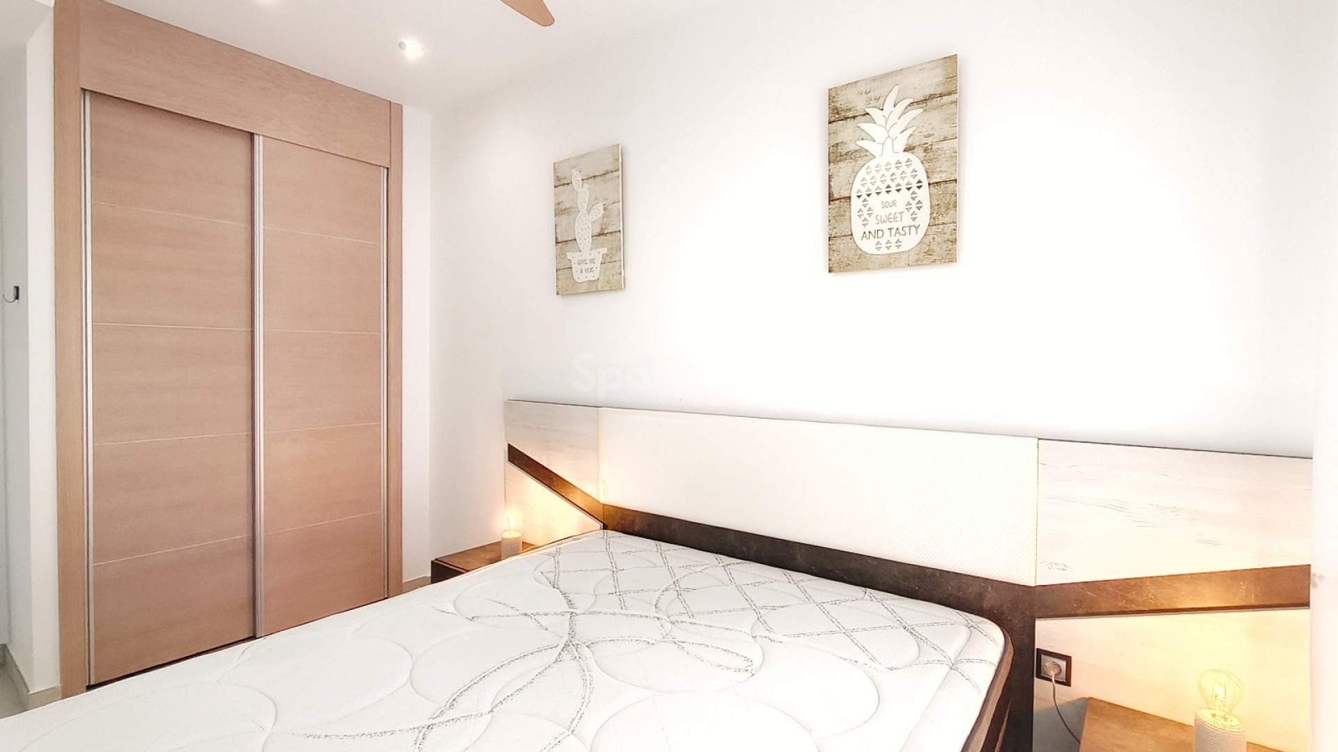 Resale - Villa -
Guardamar del Segura - El Raso