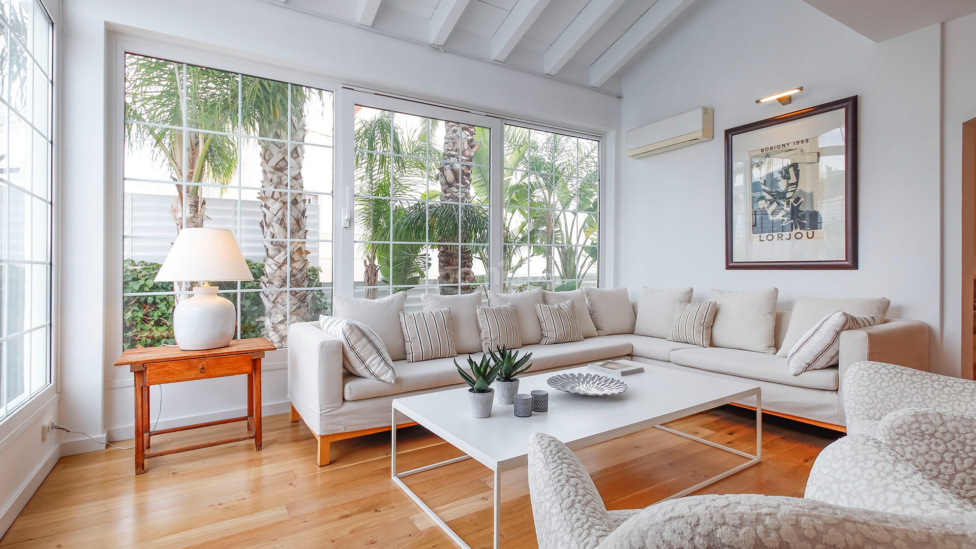 Resale - Villa -
La Marina