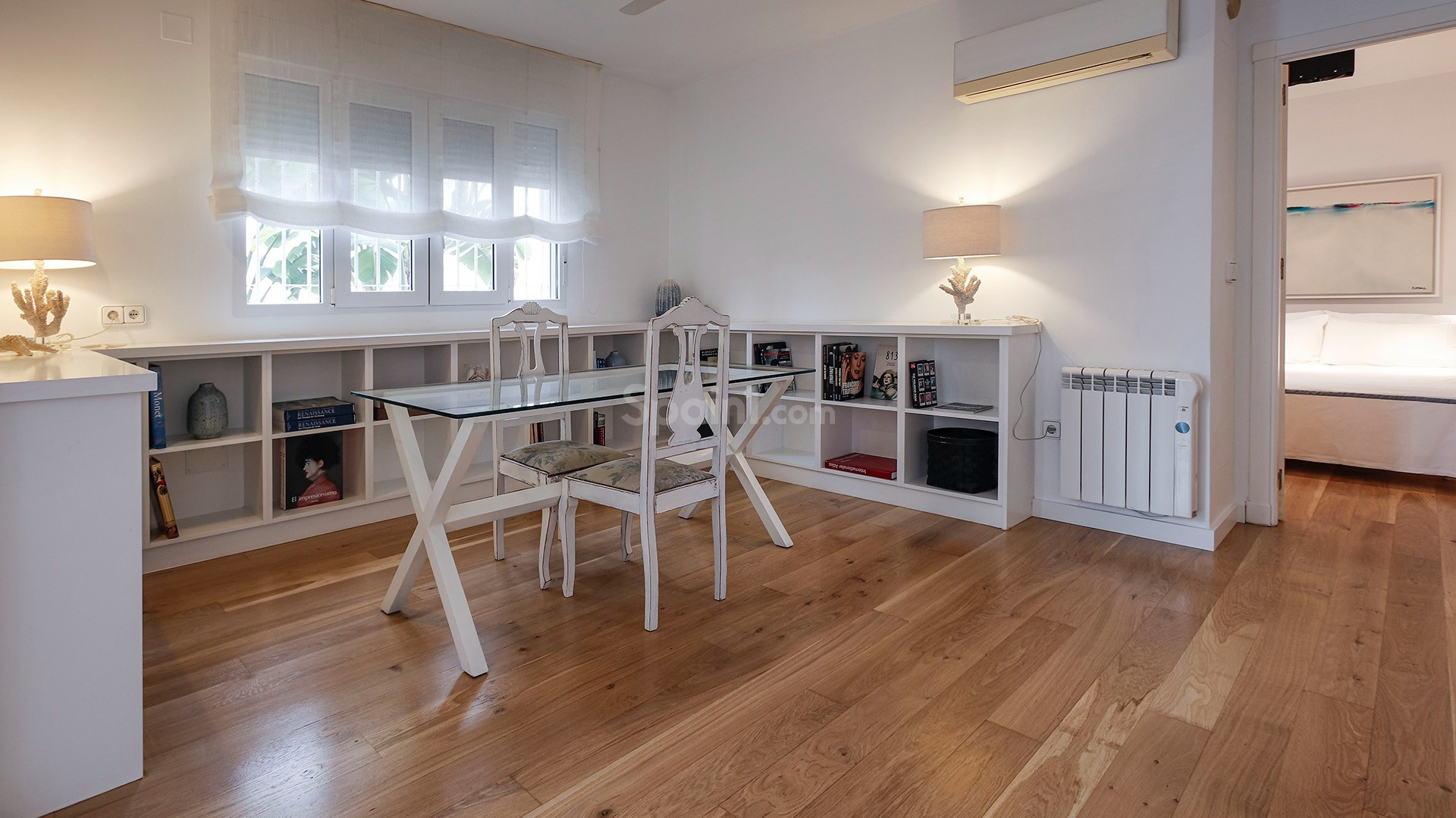 Resale - Villa -
La Marina