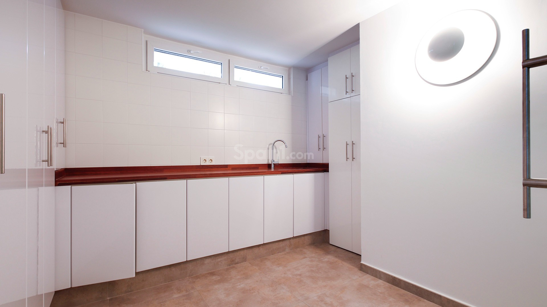 Resale - Villa -
La Marina