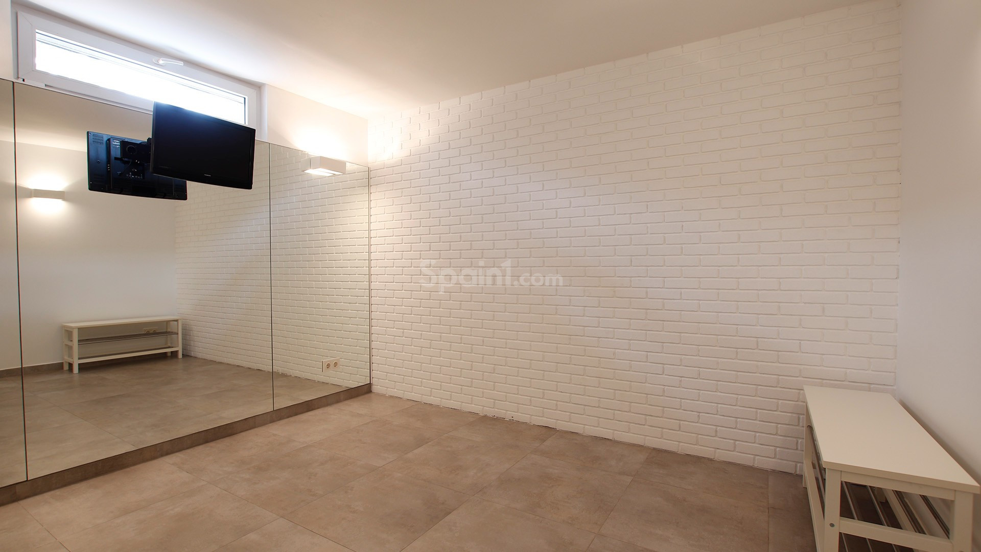 Resale - Villa -
La Marina