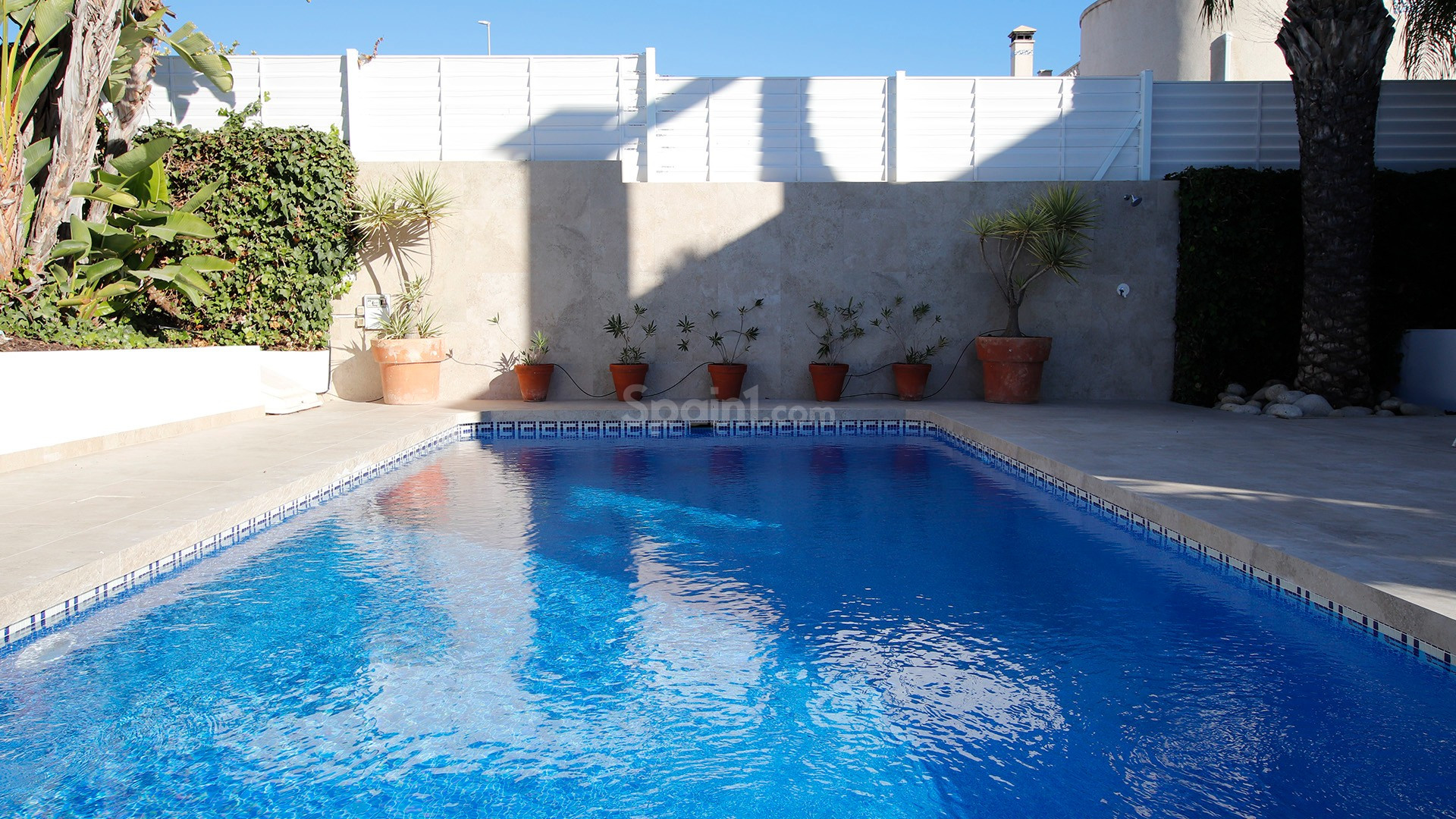 Resale - Villa -
La Marina