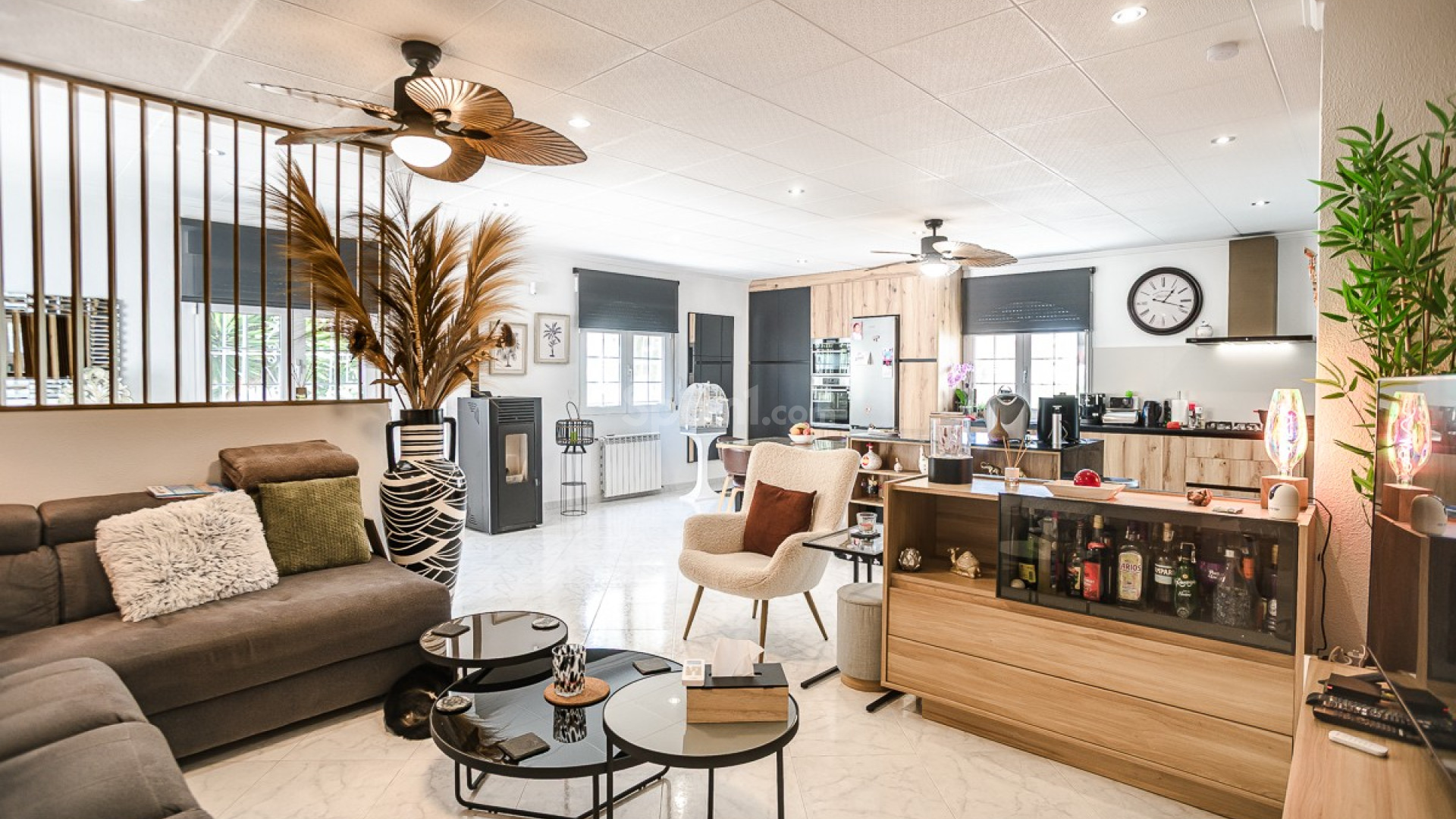 Resale - Villa -
La Marina