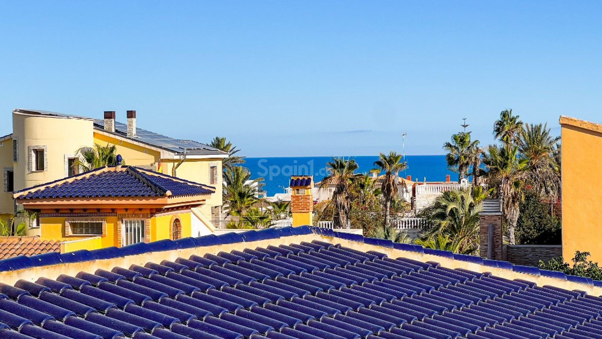 Resale - Villa -
La Mata