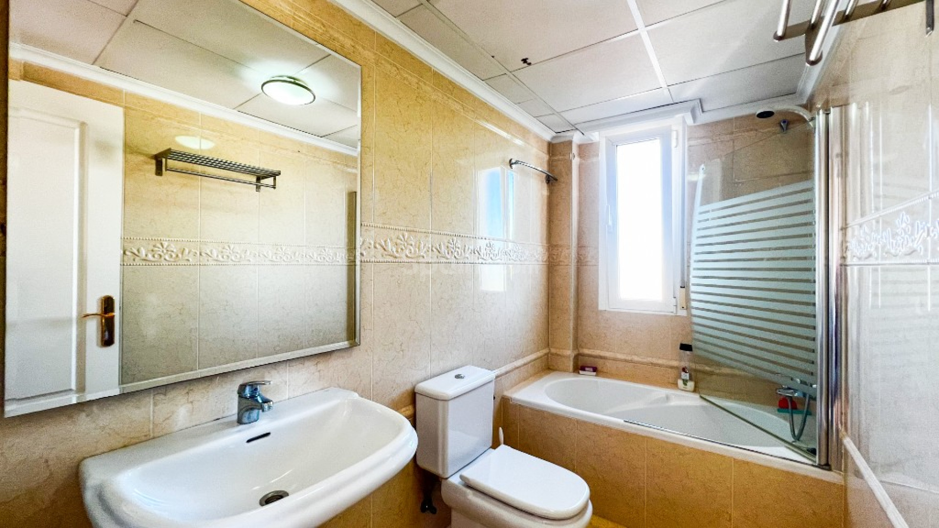 Resale - Villa -
La Mata