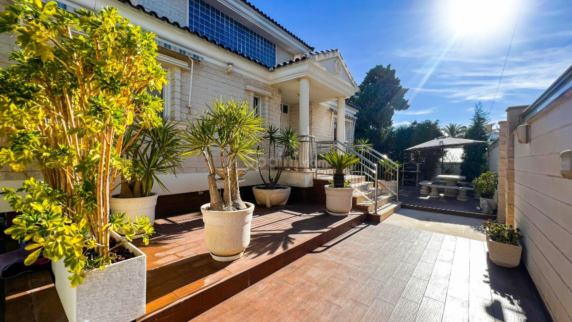 Resale - Villa -
La Mata