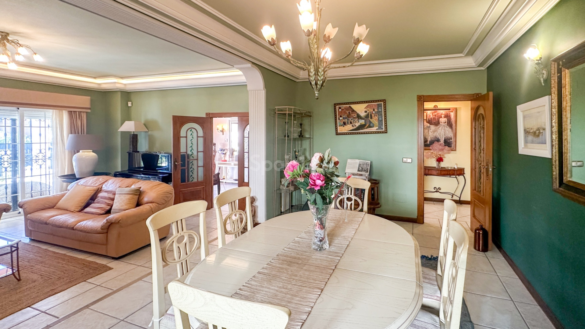 Resale - Villa -
La Mata