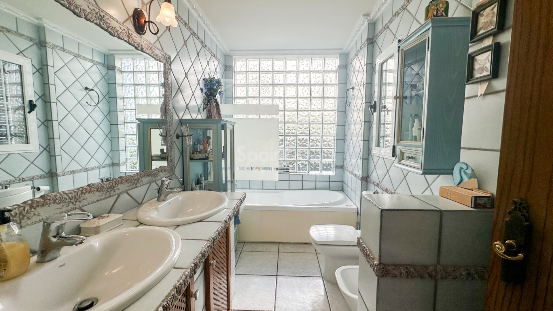 Resale - Villa -
La Mata