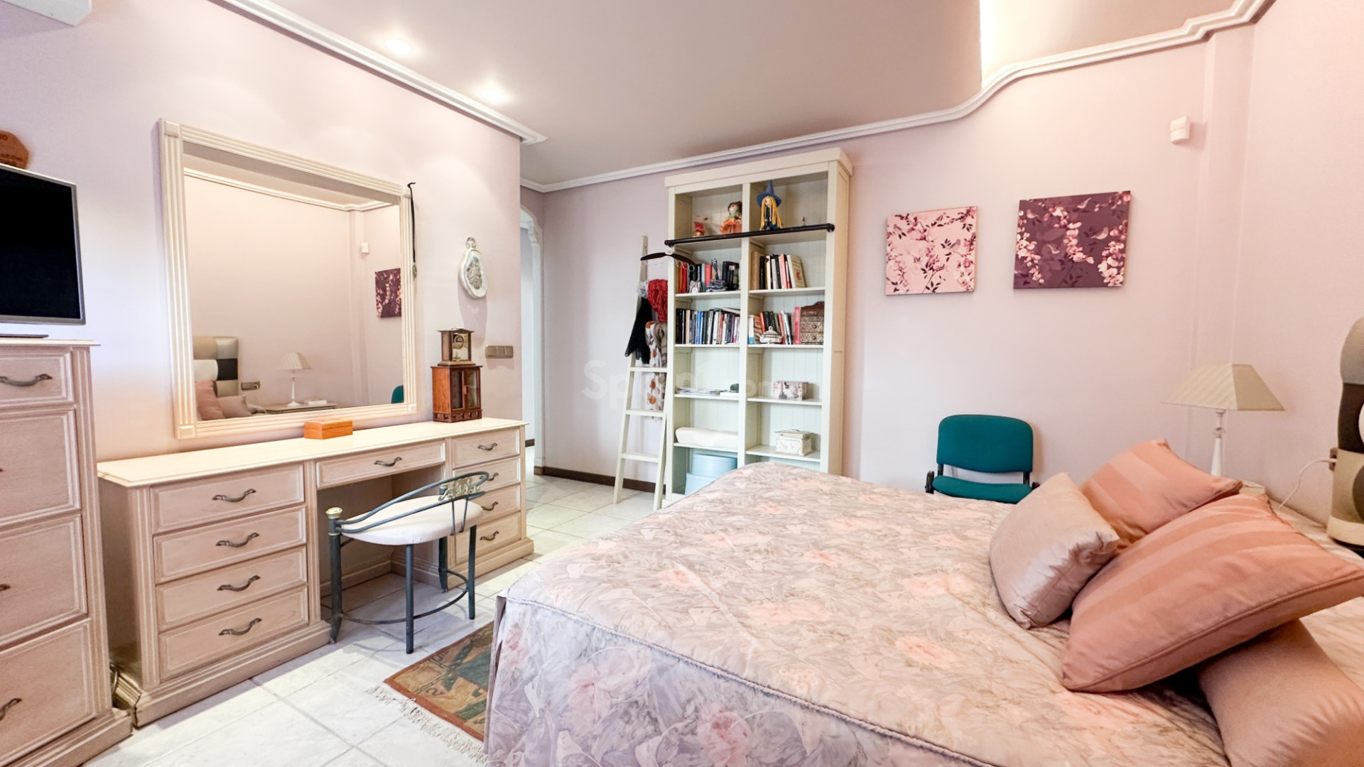 Resale - Villa -
La Mata