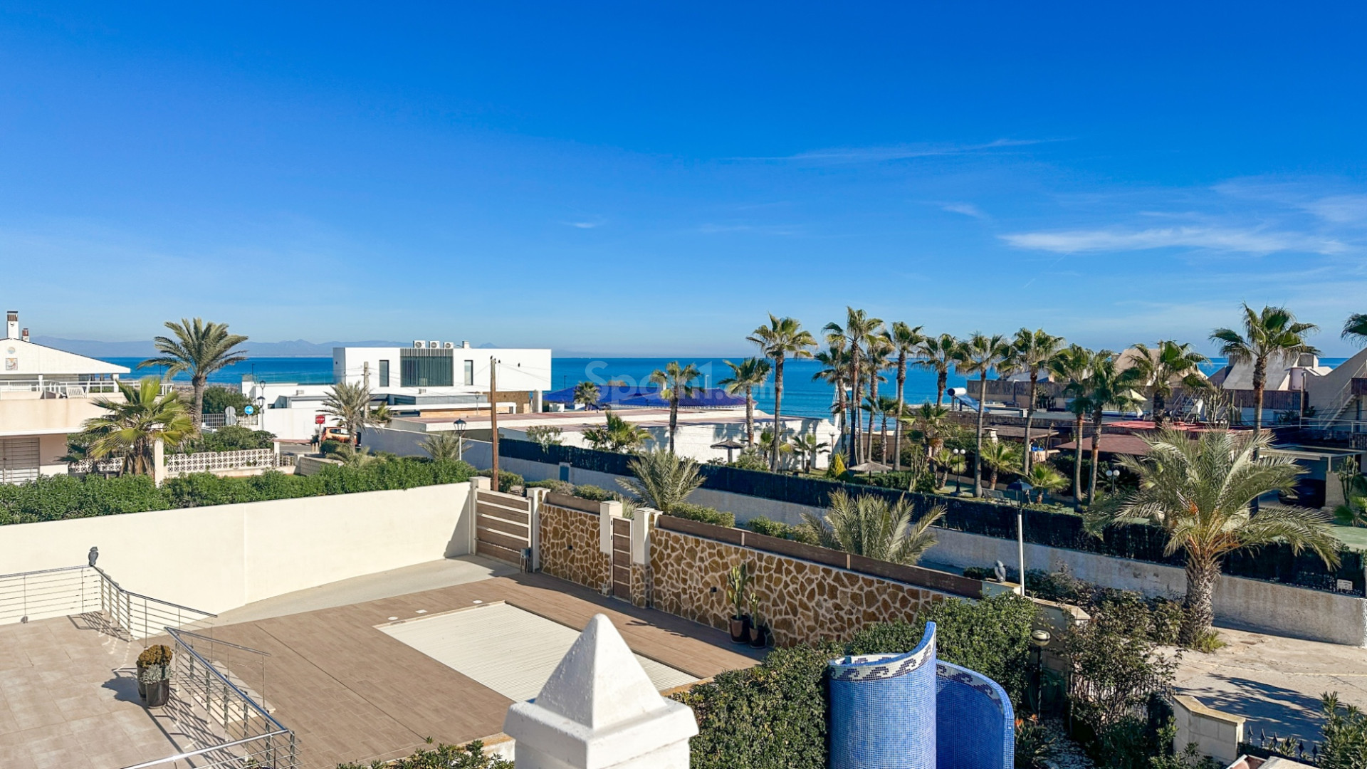 Resale - Villa -
La Mata