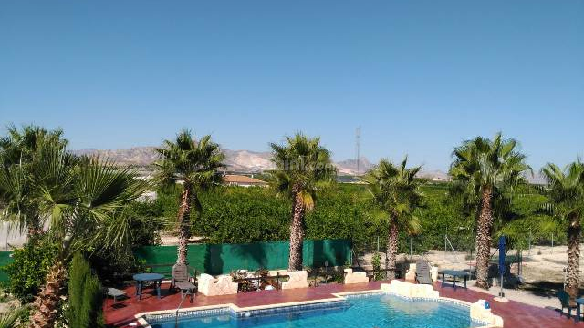 Resale - Villa -
La Matanza