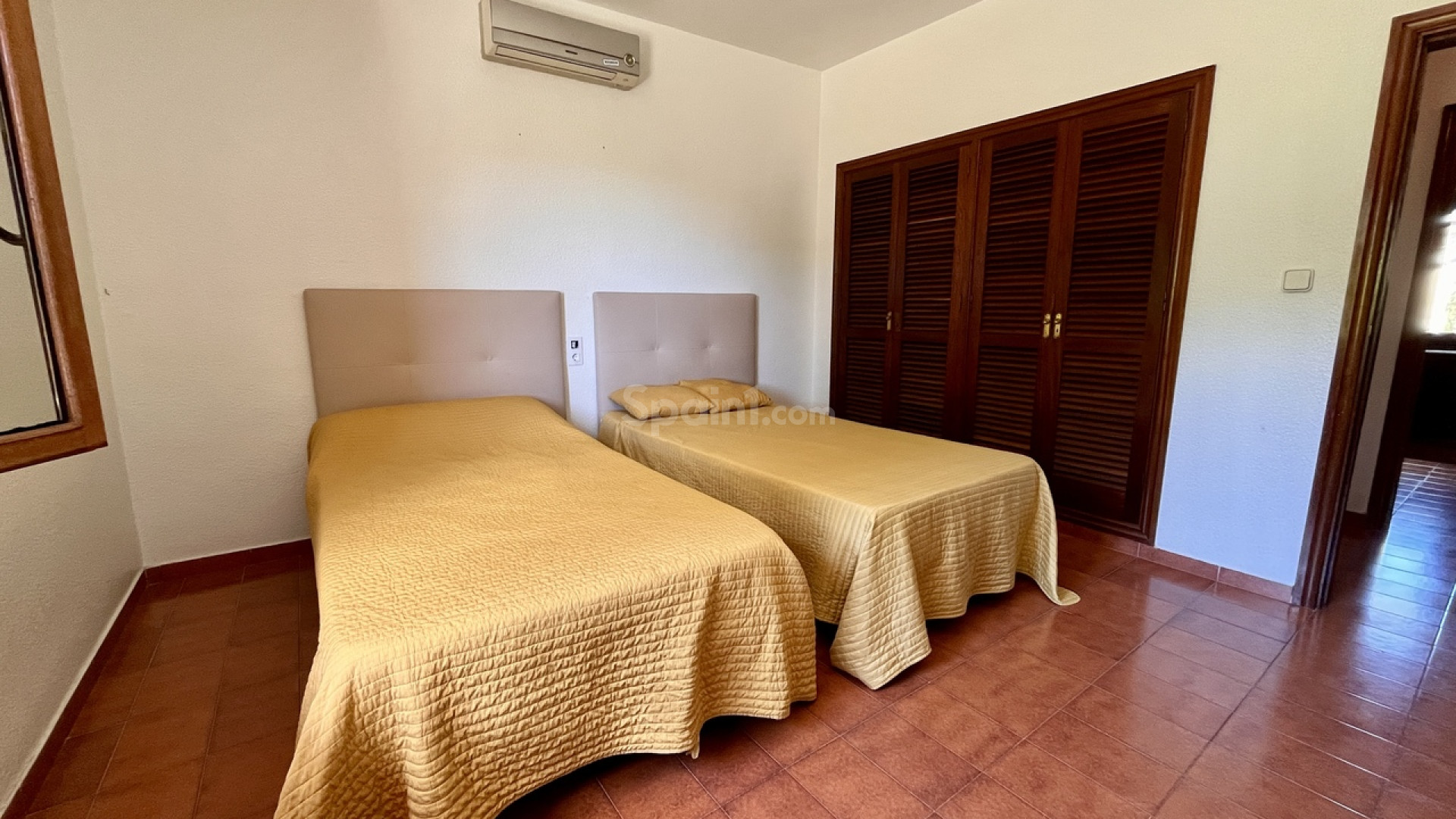 Resale - Villa -
La Nucía
