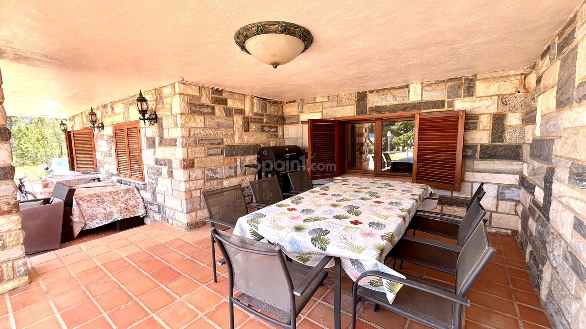 Resale - Villa -
La Nucía