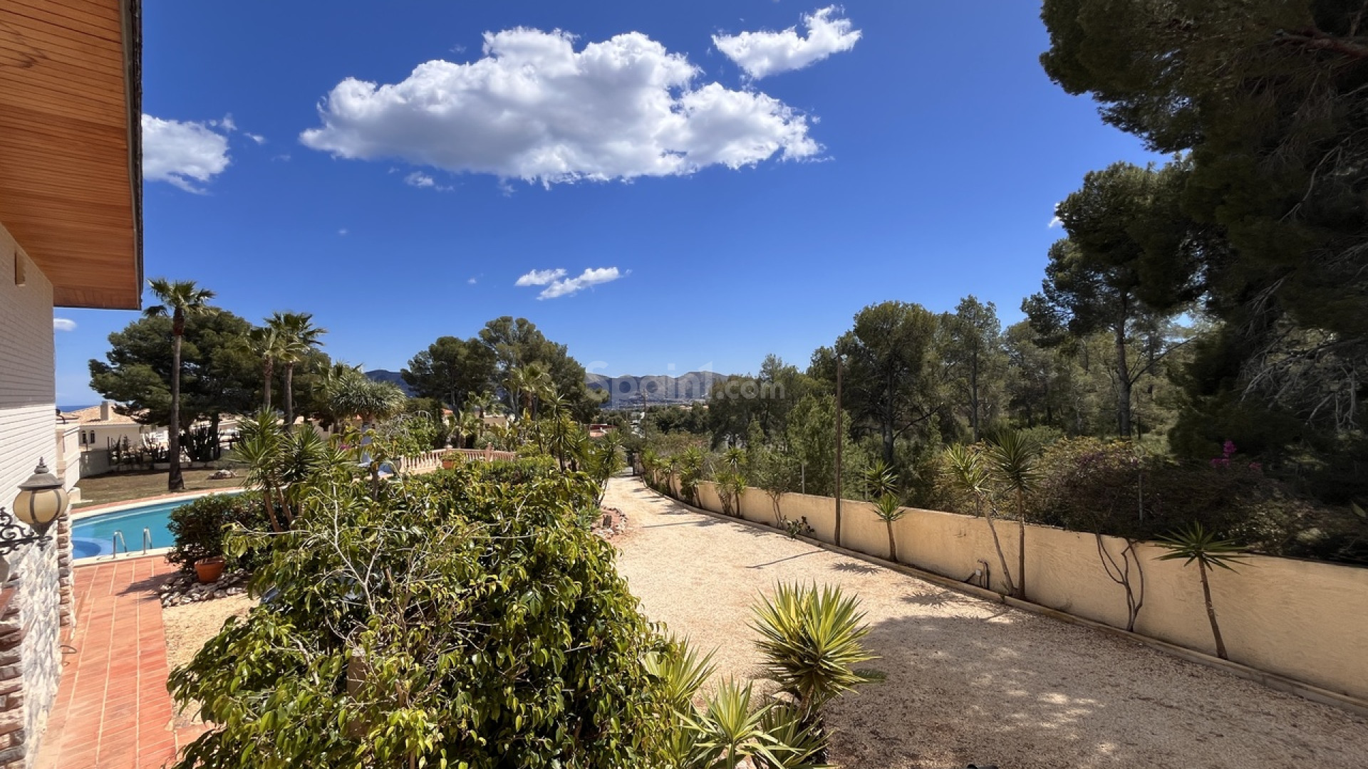 Resale - Villa -
La Nucía