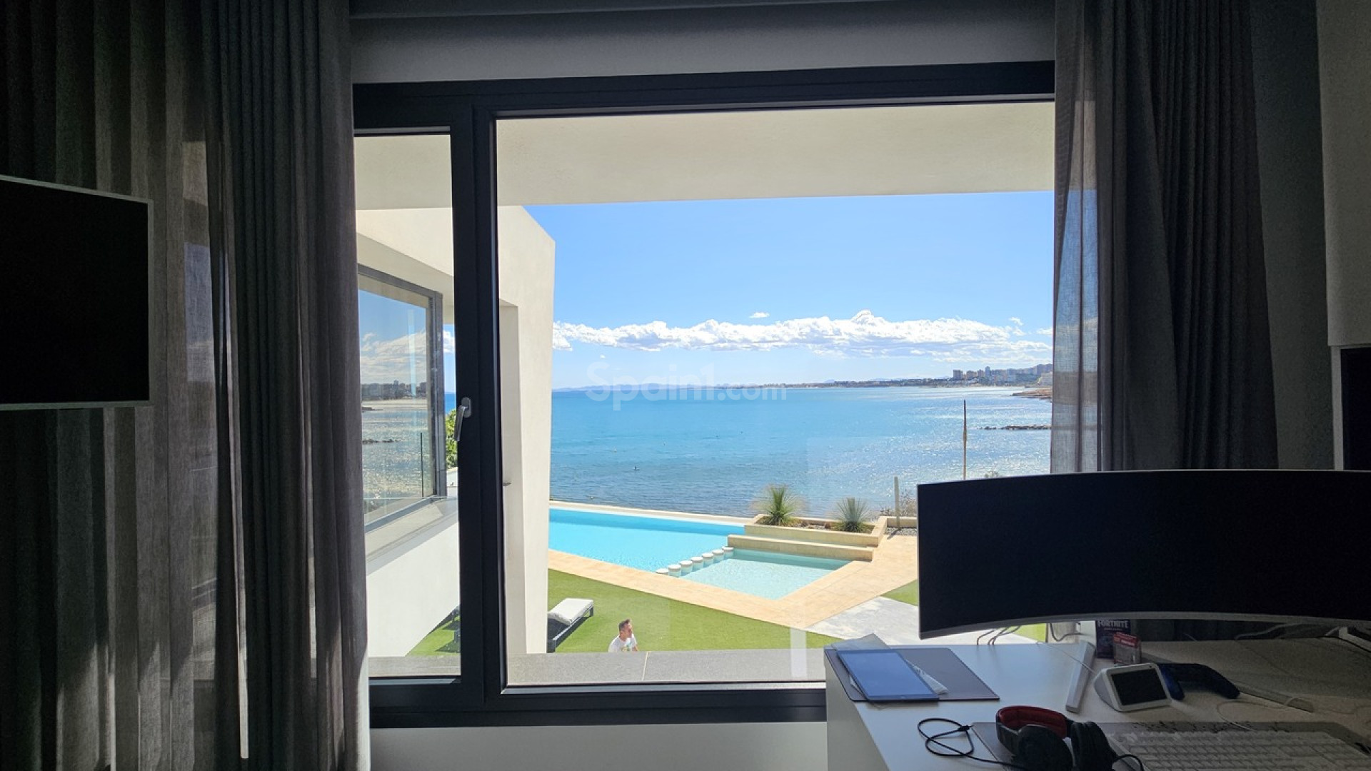 Resale - Villa -
La Zenia