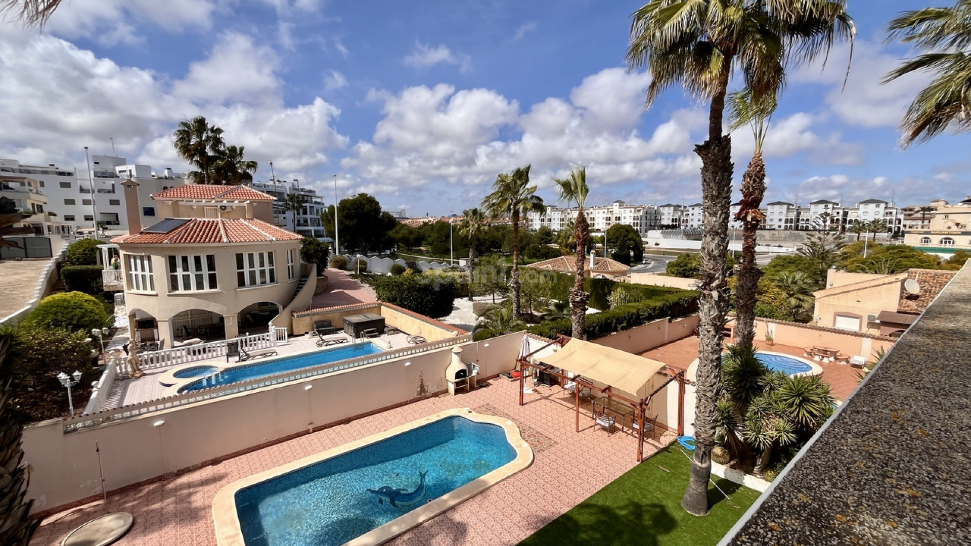 Resale - Villa -
La Zenia