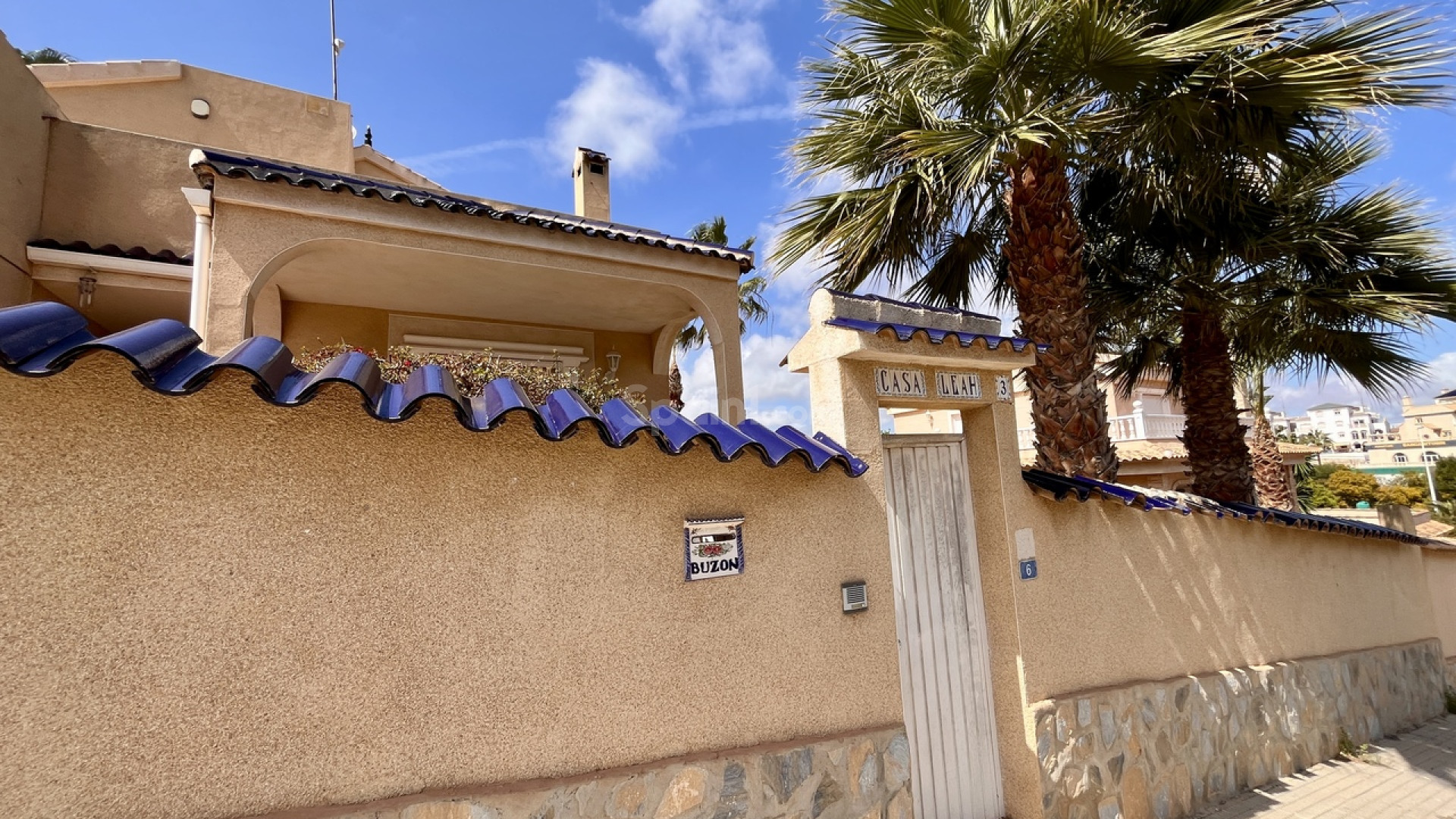 Resale - Villa -
La Zenia