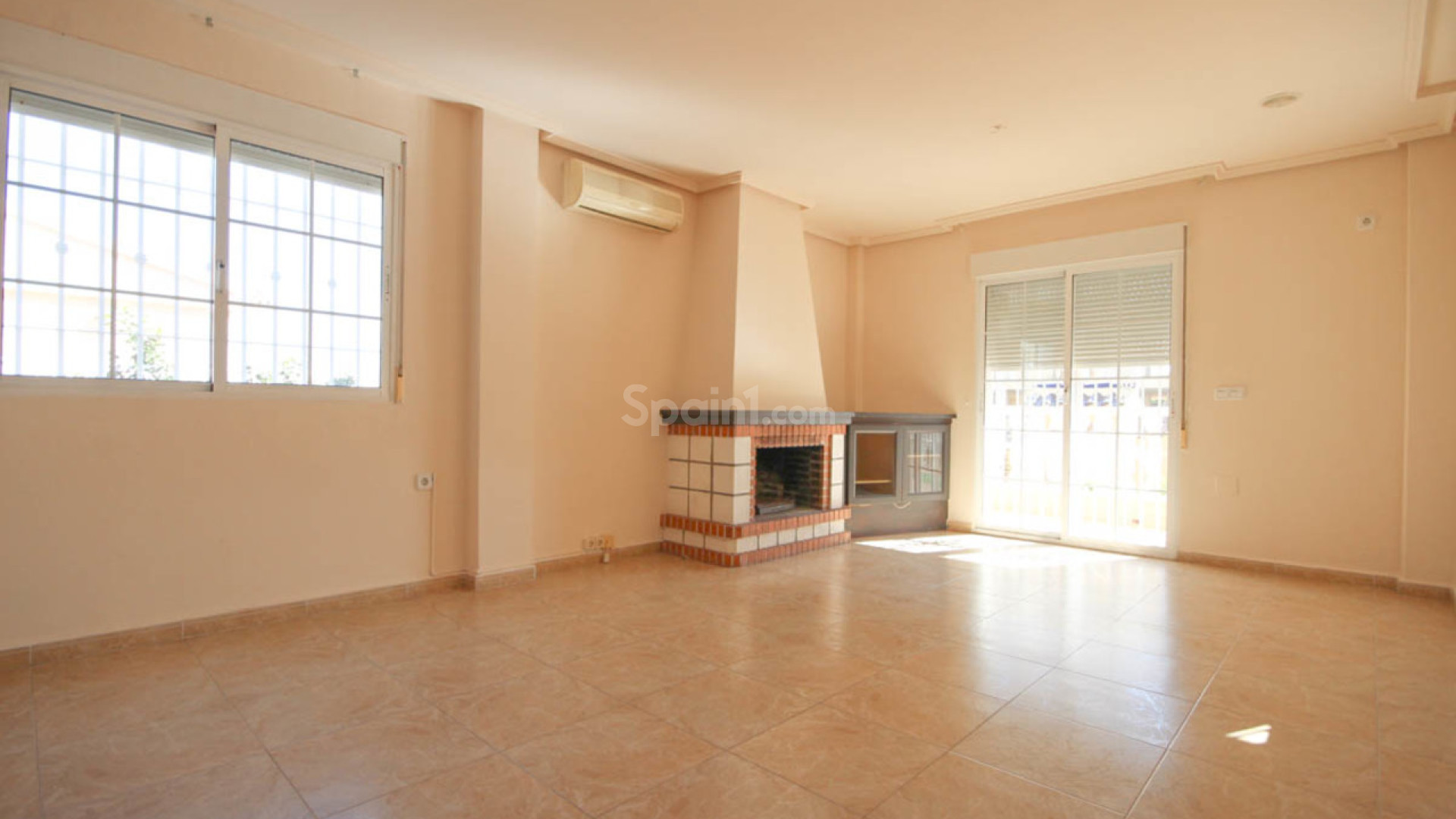 Resale - Villa -
La Zenia