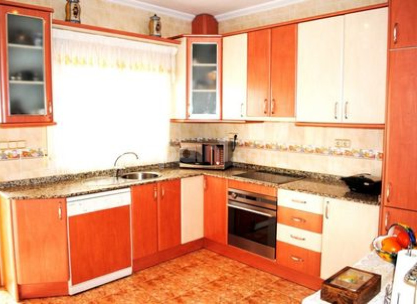 Resale - Villa -
La Zenia