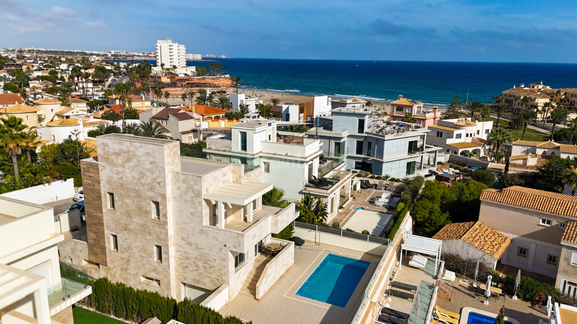 Resale - Villa -
La Zenia