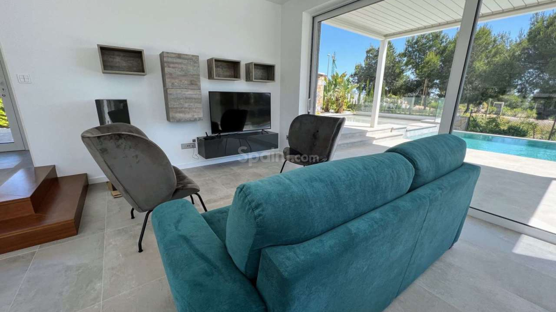 Resale - Villa -
Las Colinas Golf Resort