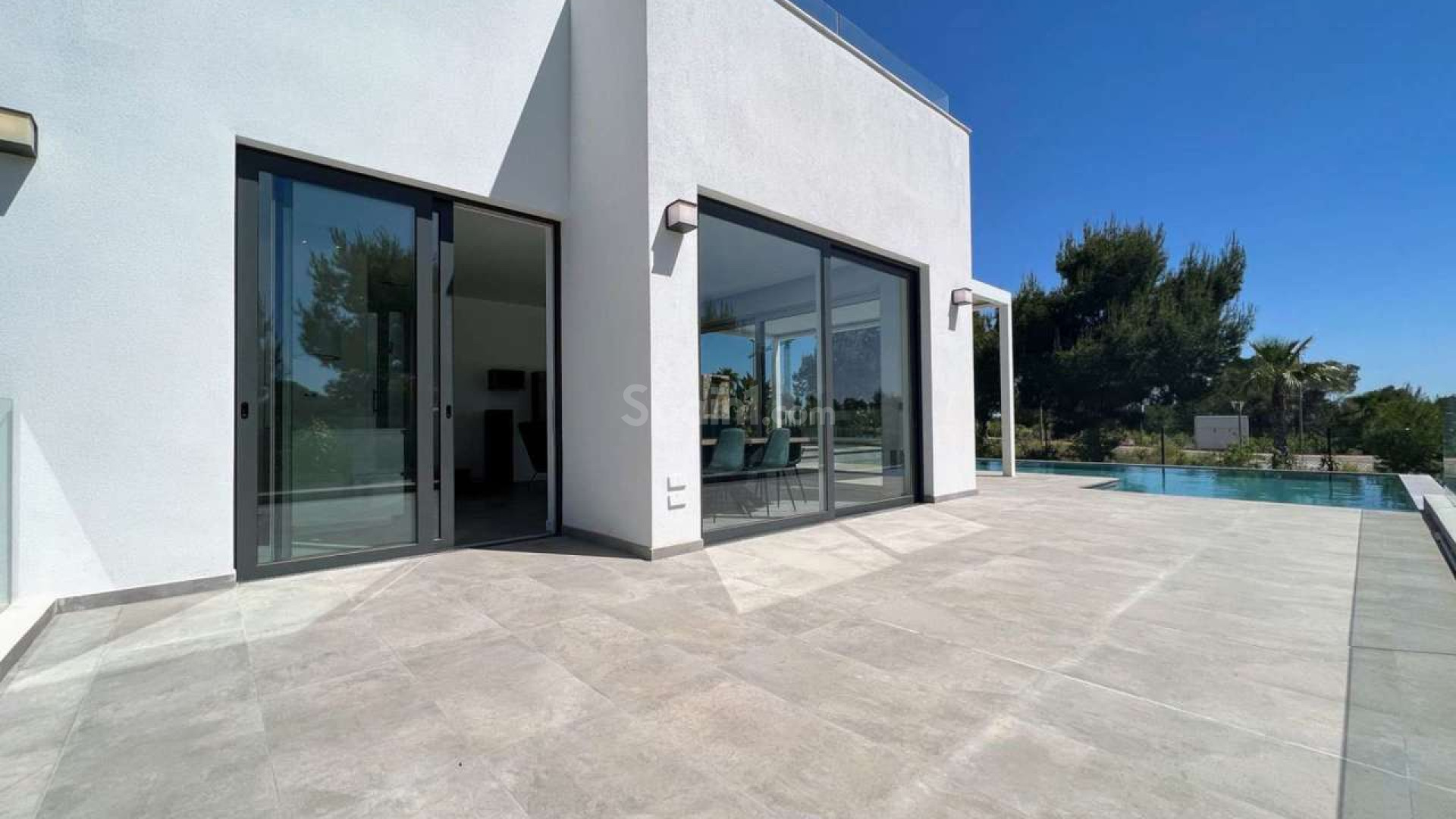Resale - Villa -
Las Colinas Golf Resort