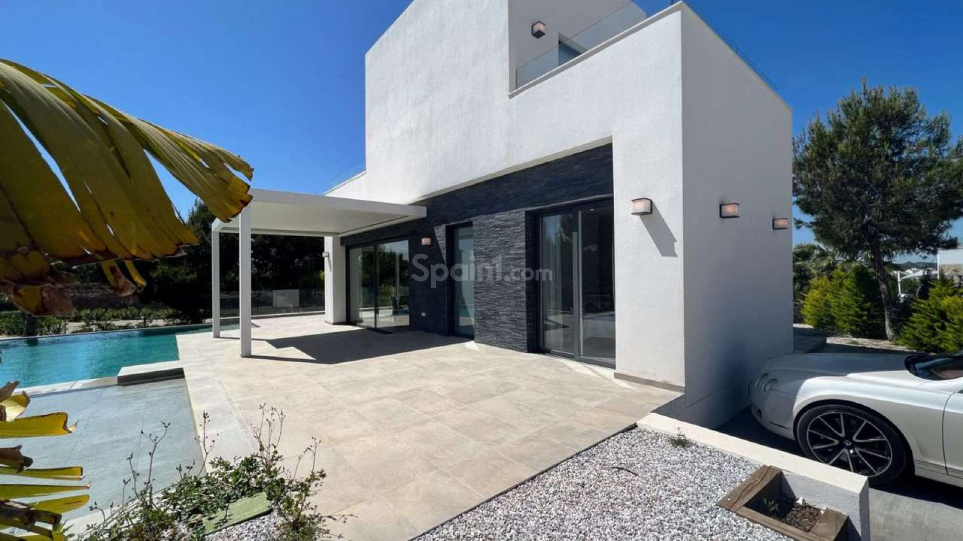 Resale - Villa -
Las Colinas Golf Resort