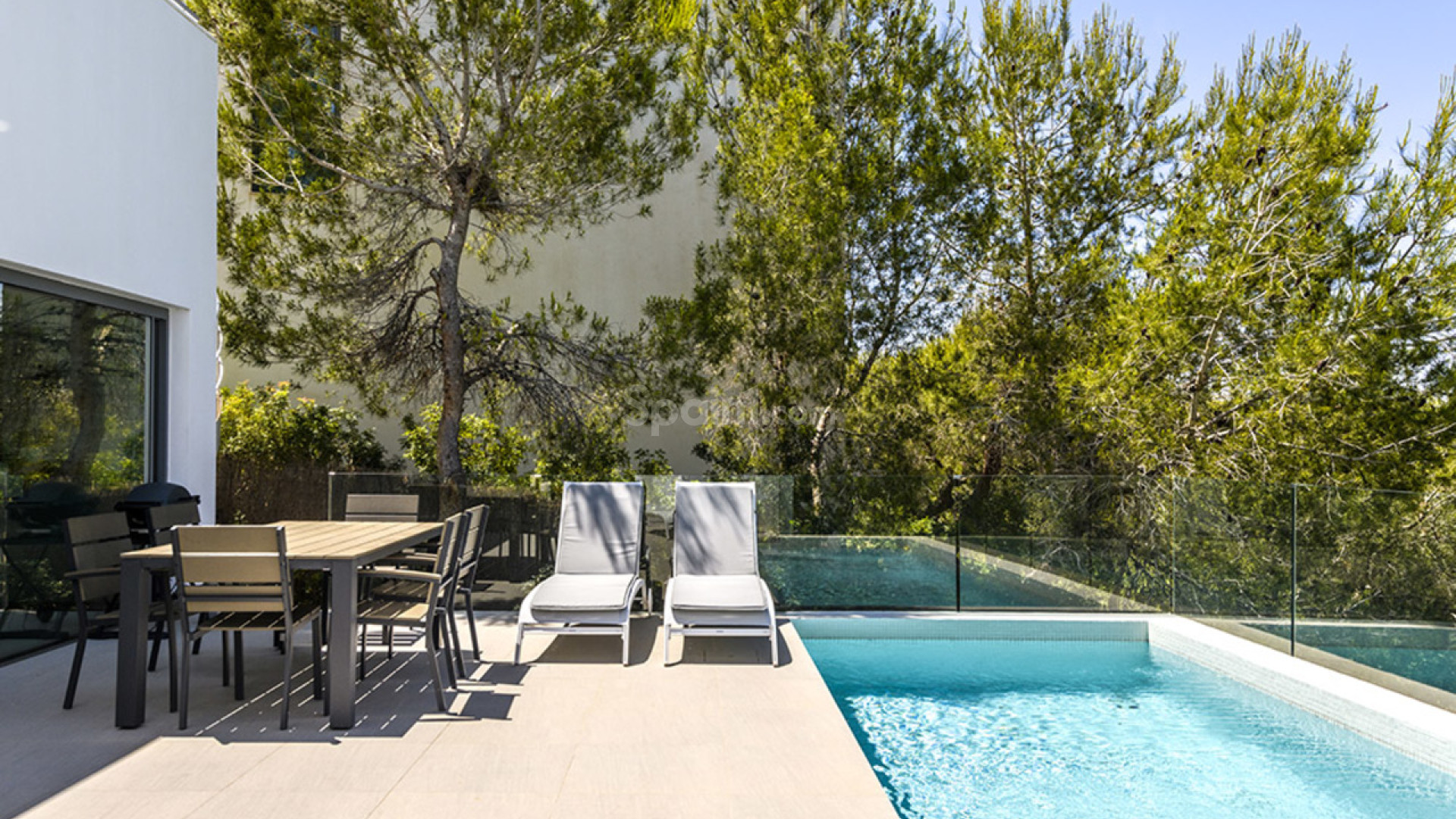 Resale - Villa -
Las Colinas Golf Resort