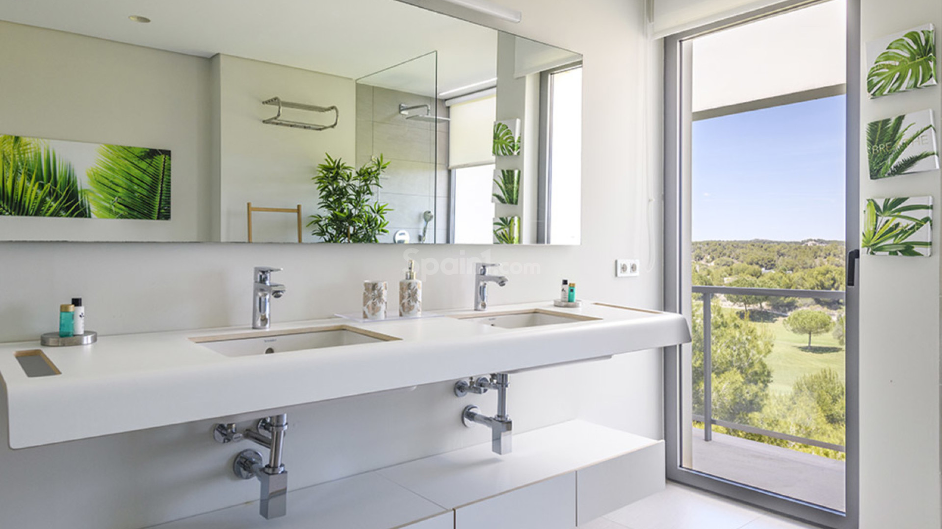 Resale - Villa -
Las Colinas Golf Resort