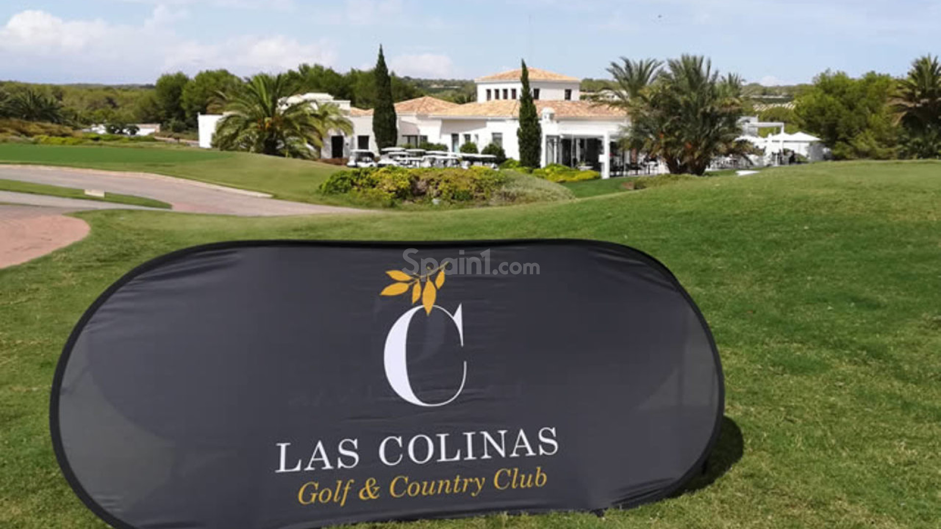 Resale - Villa -
Las Colinas Golf Resort