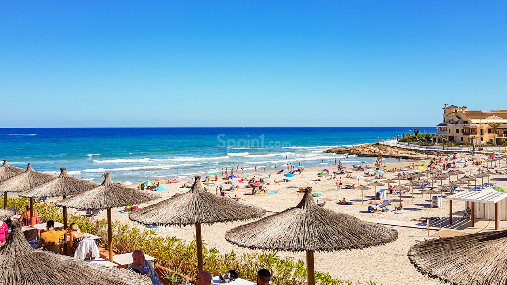 Resale - Villa -
Las Colinas Golf Resort