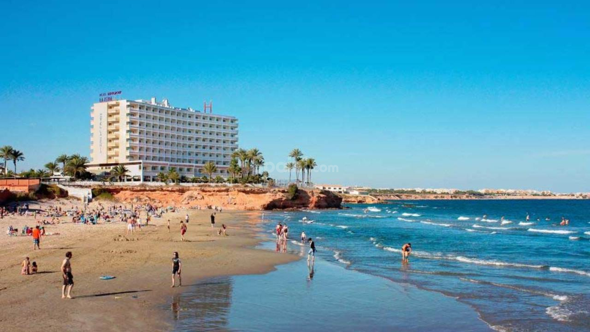 Resale - Villa -
Las Colinas Golf Resort