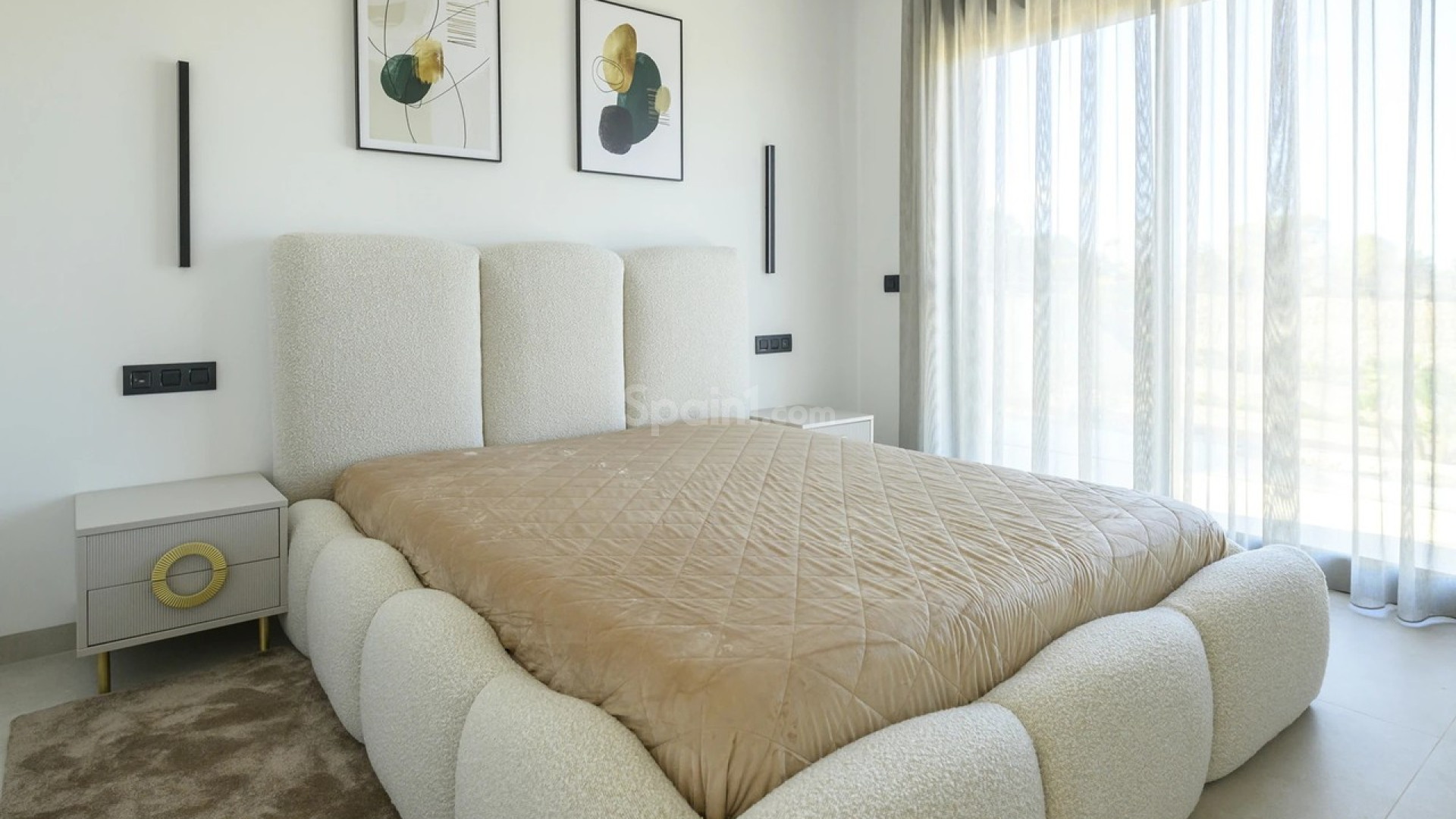 Resale - Villa -
Las Colinas Golf Resort