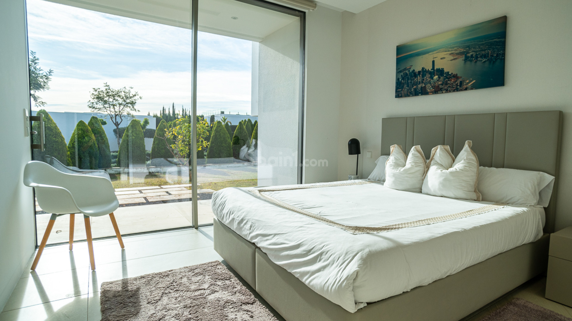 Resale - Villa -
Las Colinas - Las Colinas Golf Resort