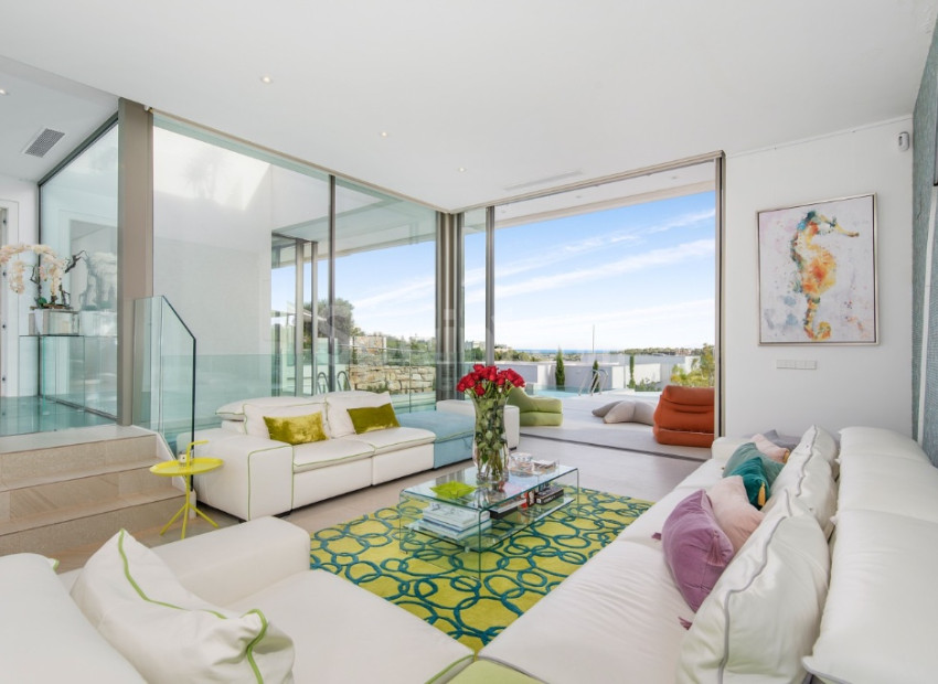 Resale - Villa -
Las Colinas - Las Colinas Golf