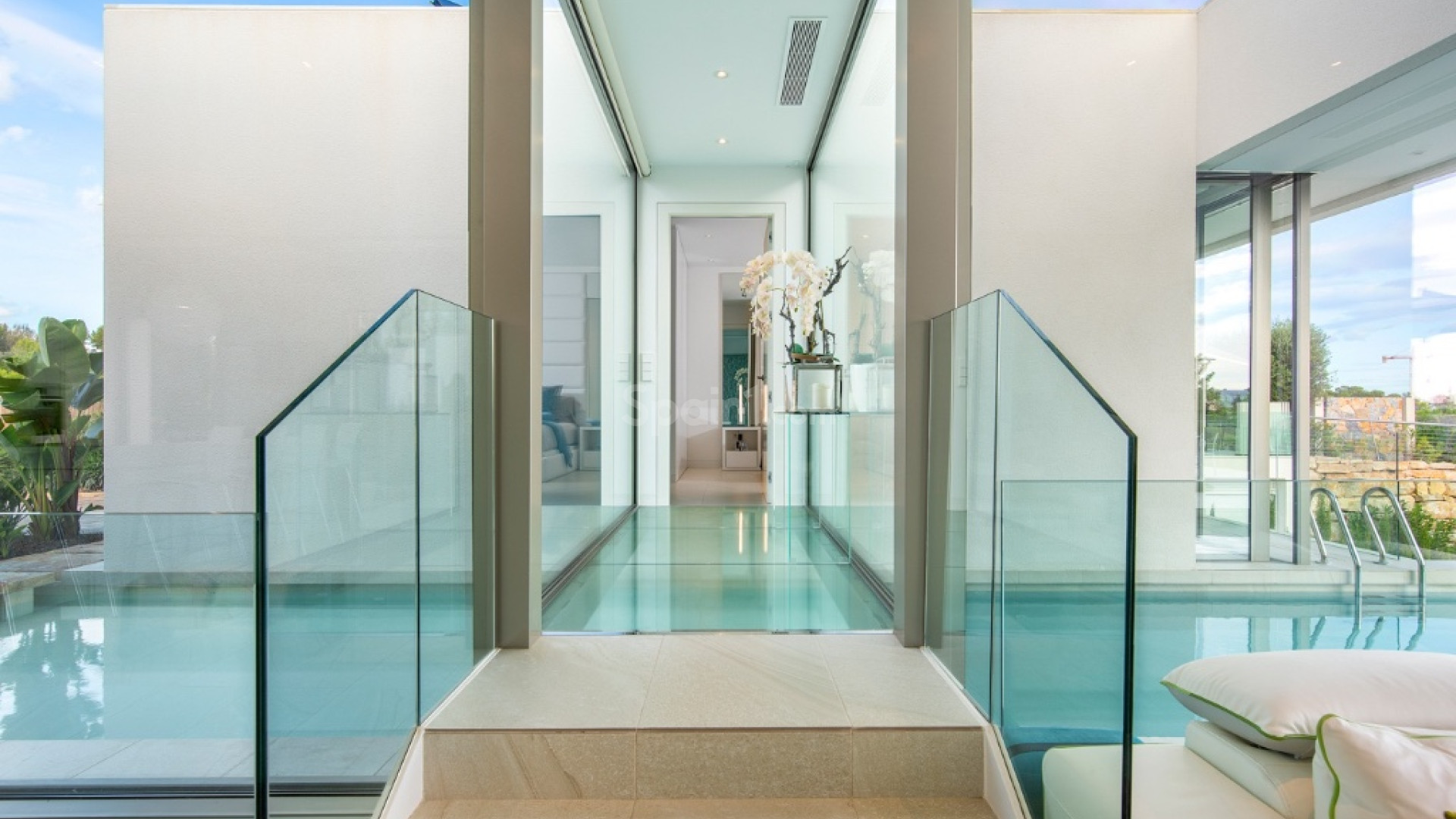 Resale - Villa -
Las Colinas - Las Colinas Golf